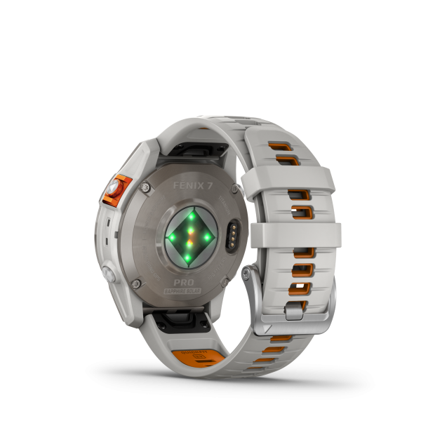 GARMIN Fenix 7 Pro Sapphire Solar, Nebelgrau -  Titanium Titan mit Nebelgrau/Glutorangem Armband, 47mm (010-02777-21)